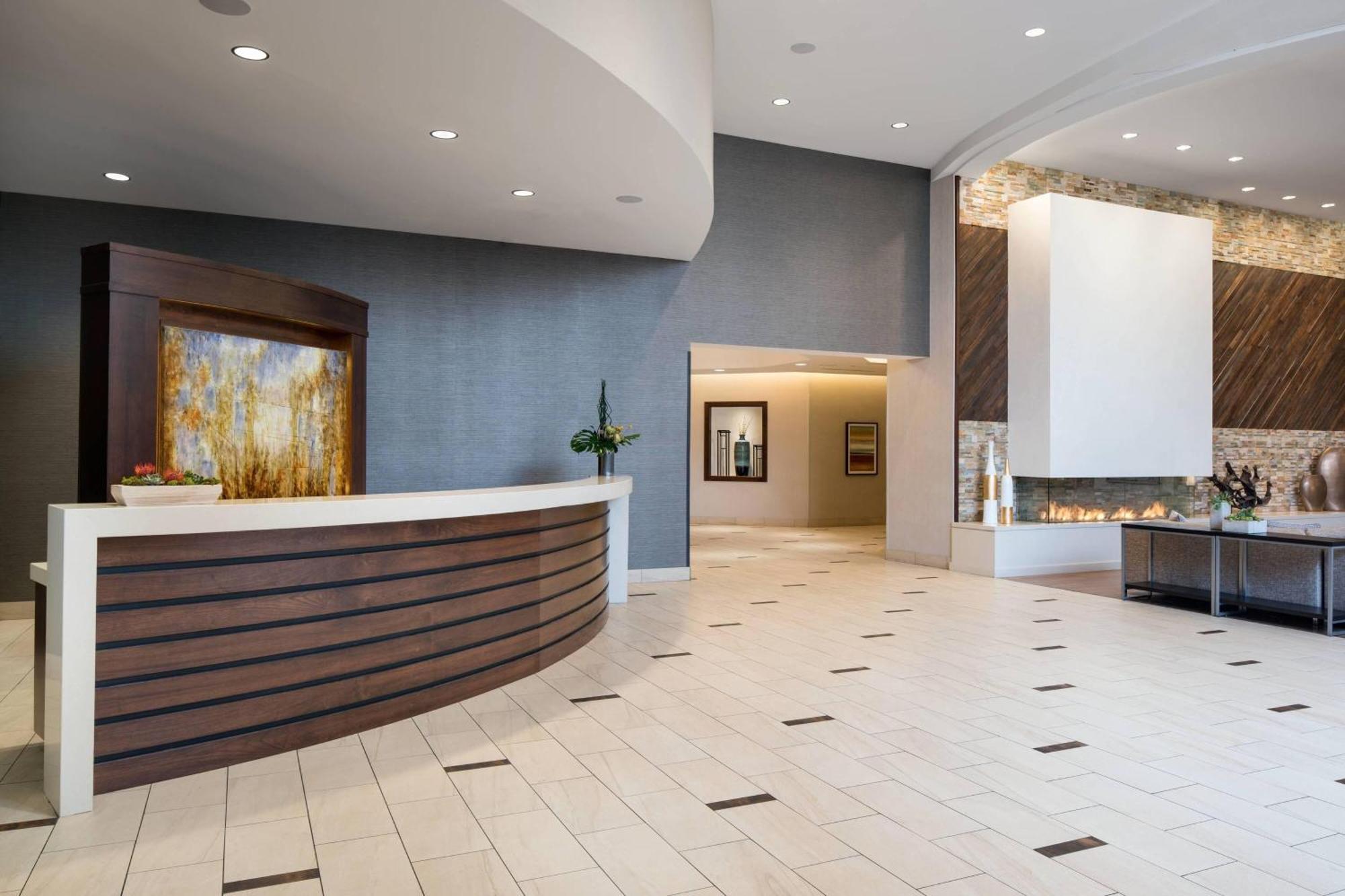 Provo Marriott Hotel & Conference Center Exterior photo